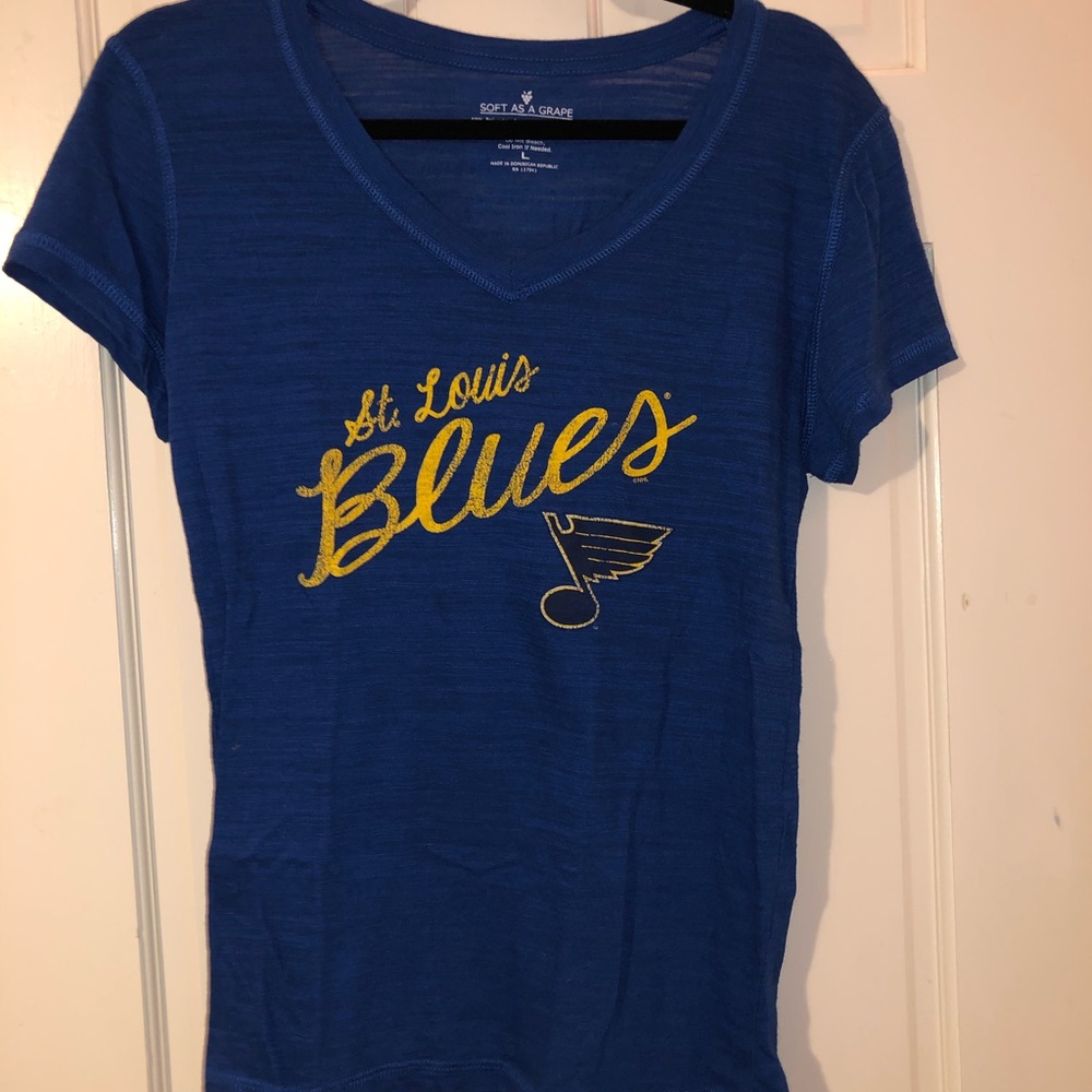 Women’s NHL St. Louis Blues T-shirt V-neck